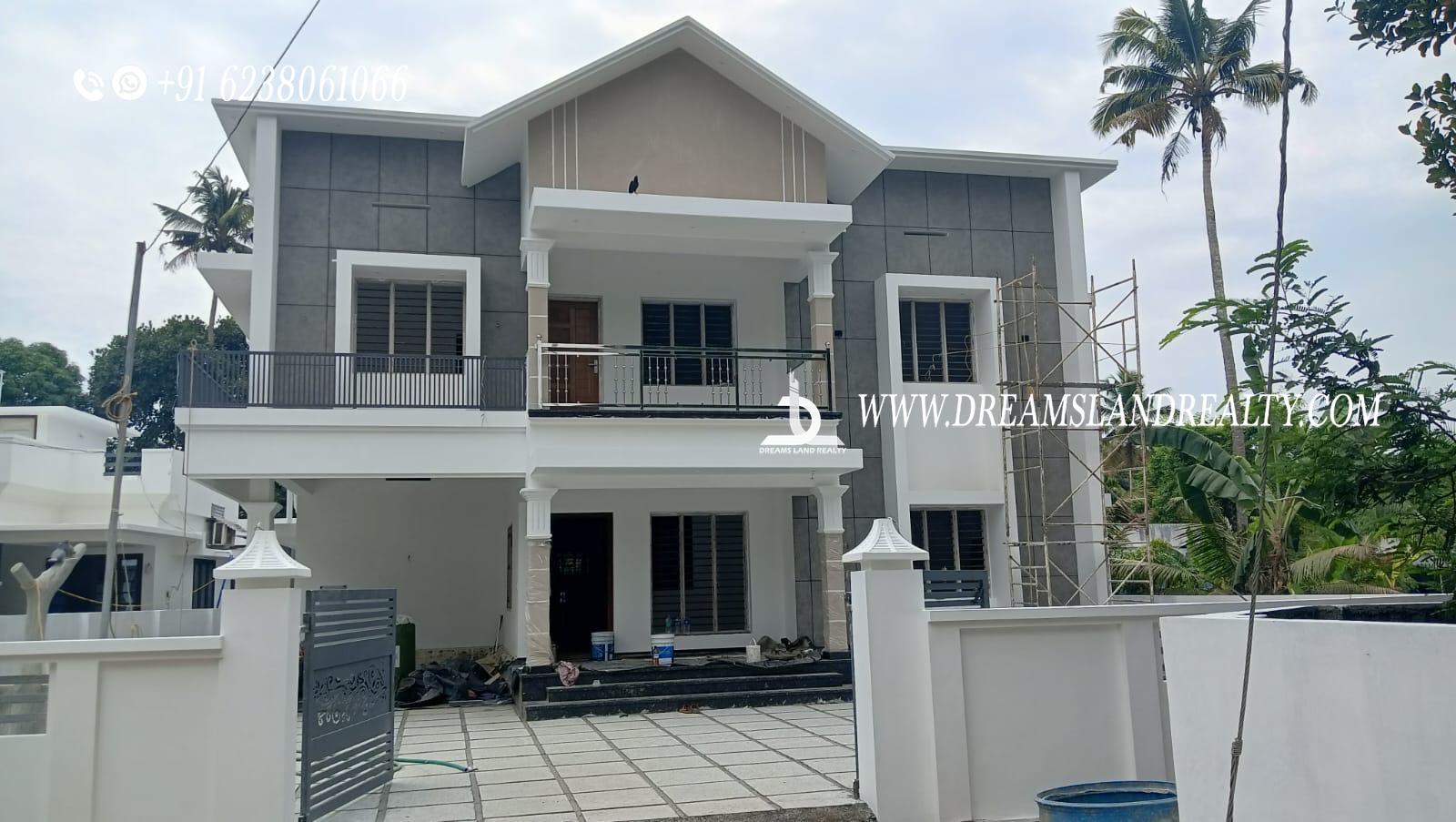 5 BHK NEW HOUSE FOR SALE ANGAMALY THURAVOOR